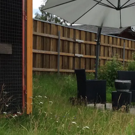 Eifeler Edelsteine „aquamarin“ *