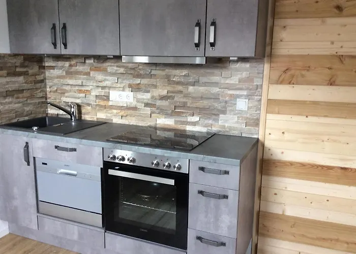 Eifeler Edelsteine „aquamarin“ Schleiden