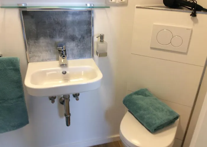 公寓 Eifeler Edelsteine „aquamarin“ *